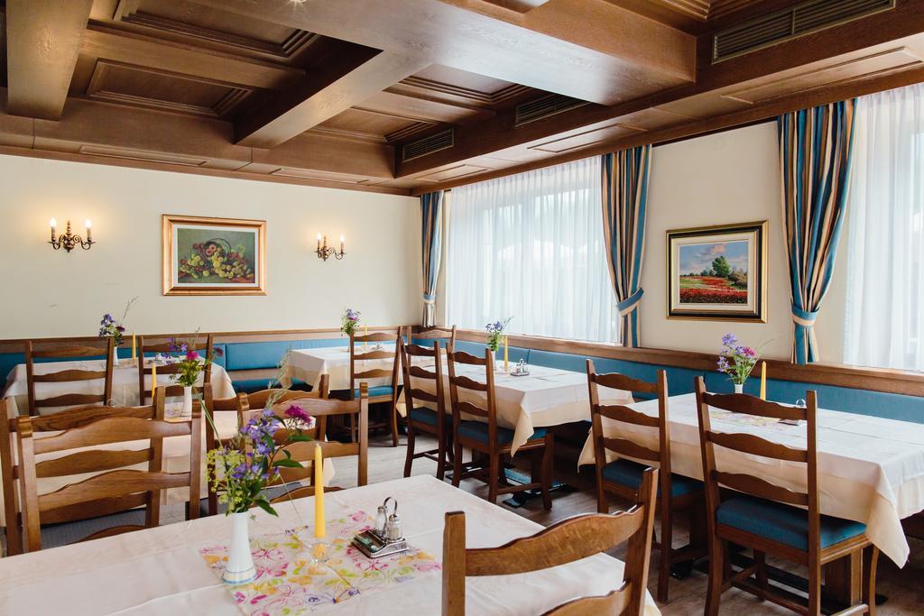 Hotel Waldsee Fiè Exteriör bild